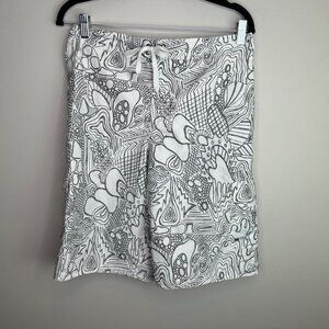 Hangten white swim trunks size x‎ large